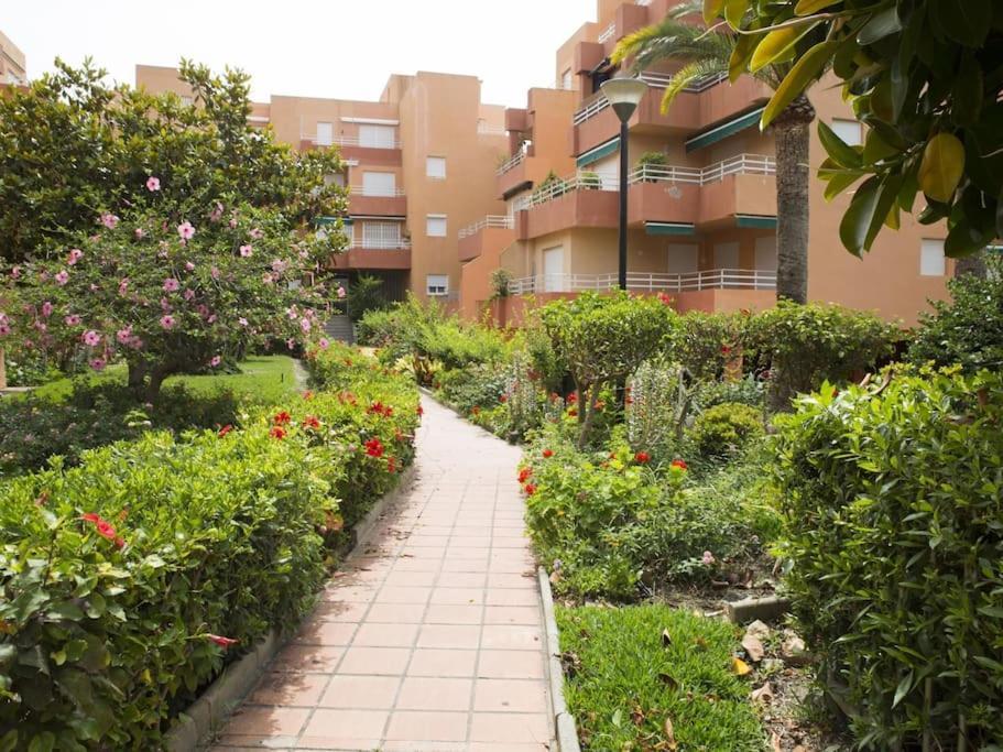 Jardines Del Mar Salobrena Apartment ภายนอก รูปภาพ